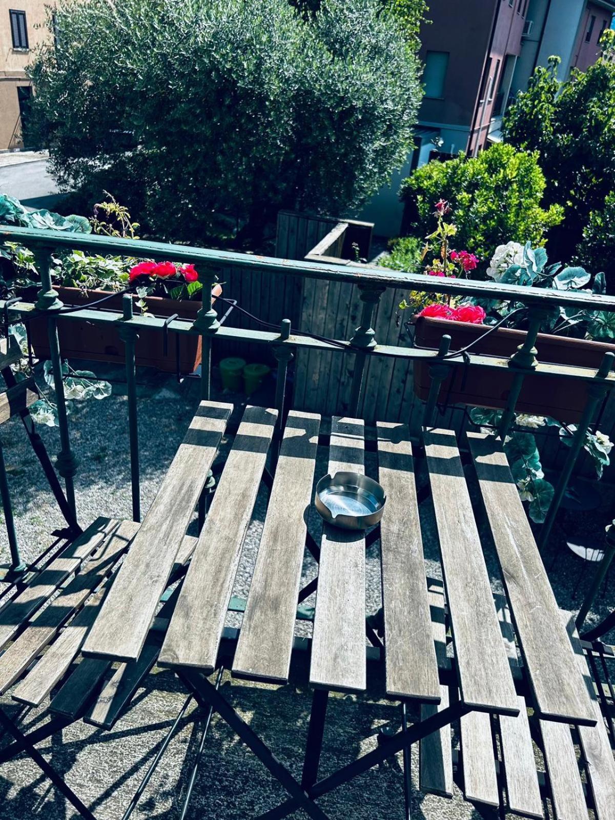 Casa Ortensia Blu Maslianico Bagian luar foto